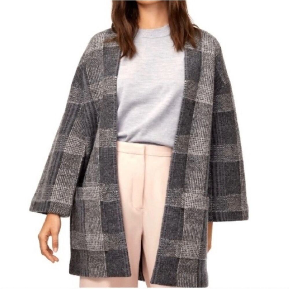 Aritzia Wilfred Brullon Plaid Wool Cardigan Sweater Oversized Cozy Size S Gray